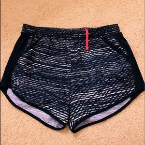under armor patterned shorts